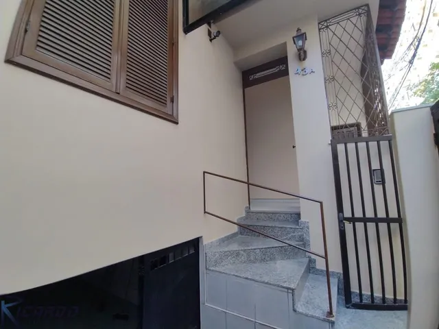 Imagem: Casa à venda em Copacabana-RJ, com 2 quartos