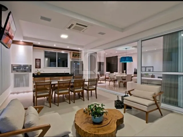 Imagem: O apartamento possui 3 Dormitórios, 3 Suítes, 5