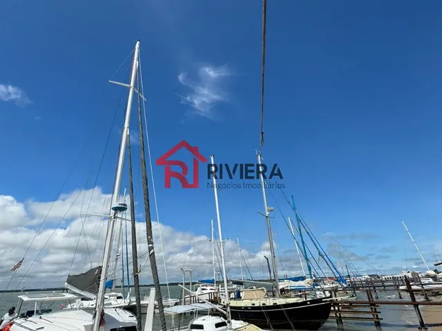 Imagem: A sala comercial possui 36m² de Área Privada e está