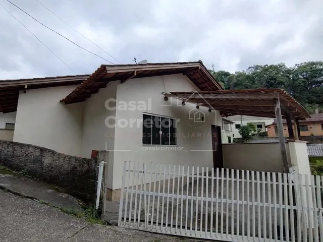 Imagem: Casa para Alugar no Bairro Azambuja - Brusque/Sc