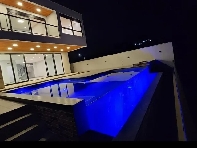 Imagem: Casa Alto Padrão em Pedra Branca, Palhoça/Sc