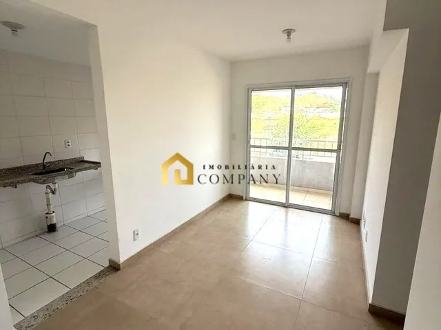 Imagem: O apartamento possui 2 Dormitórios, 1 Banheiro, 1 Vaga na