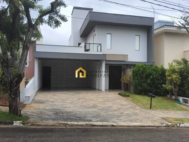 Imagem: A casa em condomínio possui 3 Dormitórios, 3 Suítes, 3