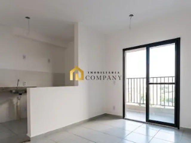 Imagem: O apartamento possui 2 Dormitórios, 1 Suíte, 2 Banheiros,