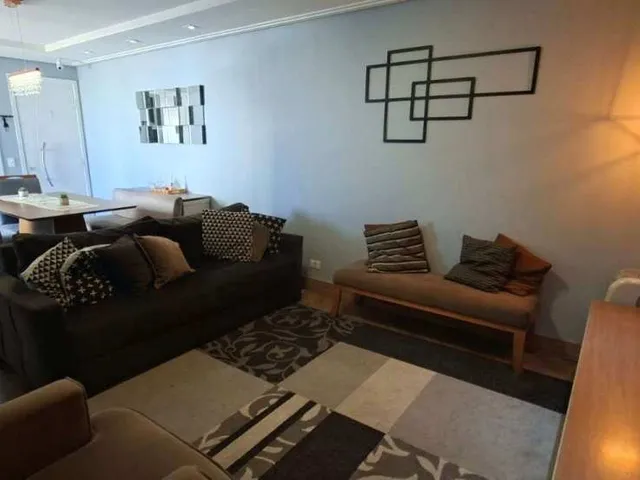Imagem: O apartamento possui 3 Dormitórios, 1 Suíte, 1 Banheiro,