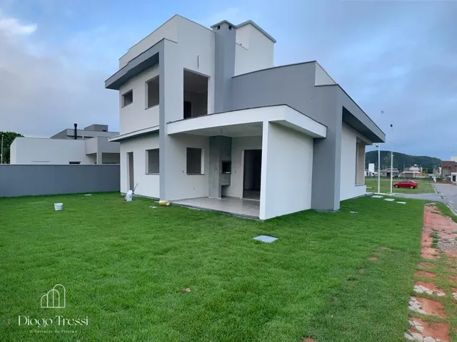 Imagem: Casa à venda no bairro Ingleses Do Rio