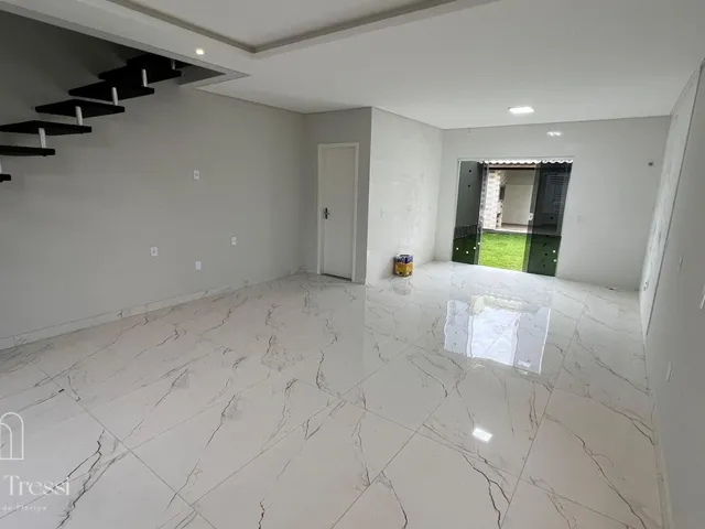 Imagem 2: Casa à venda no bairro Ingleses do Rio Vermelho - Florianópolis/SC