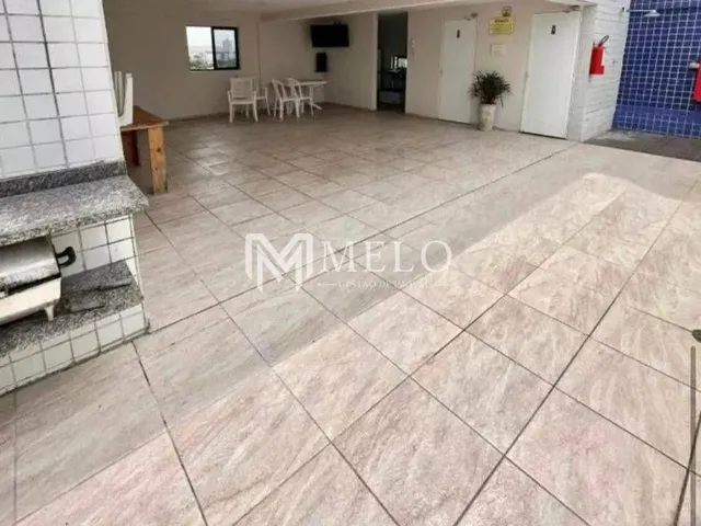 Imagem 4: Oportunidade de apartamento ao lado do parque da Caxangá, com 3 quartos, varando com
