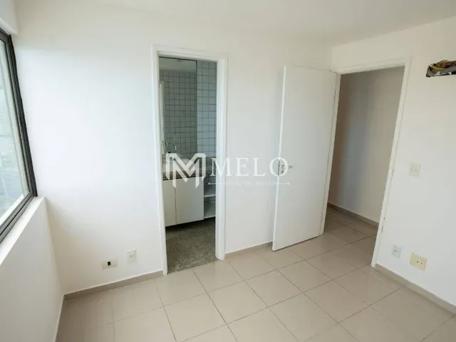 Imagem 15: APTO. 230m2 com 4 suítes sendo 01 suíte master com closet, sala ampla para 04 ambientes