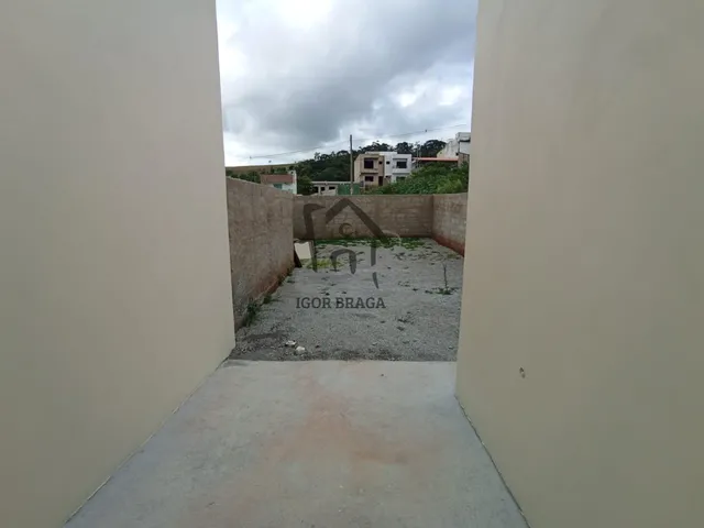 Imagem 3: Casa para Venda em Juiz de Fora, Filgueiras, 2 dormitórios, 1 banheiro, 2 vagas