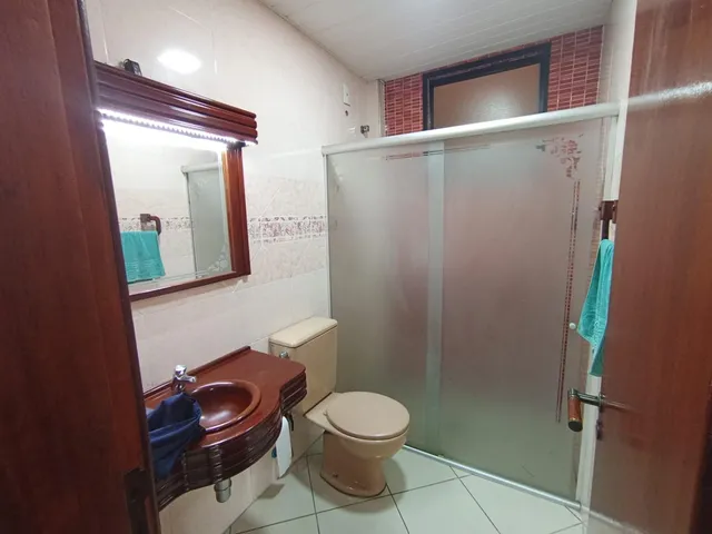 Imagem 16: Casa para Venda em Juiz de Fora, Ipiranga, 4 dormitórios, 1 suíte, 4 banheiros, 1 vaga