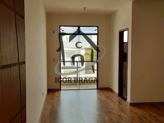 Imagem 14: Casa para Venda em Juiz de Fora, Aeroporto, 3 dormitórios, 1 suíte, 4 banheiros, 2 vagas