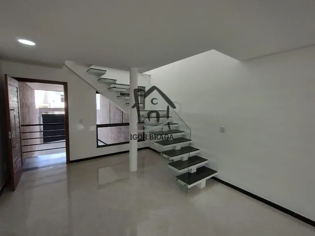Imagem 9: Casa para Venda em Juiz de Fora, Aeroporto, 3 dormitórios, 1 suíte, 4 banheiros, 2 vagas
