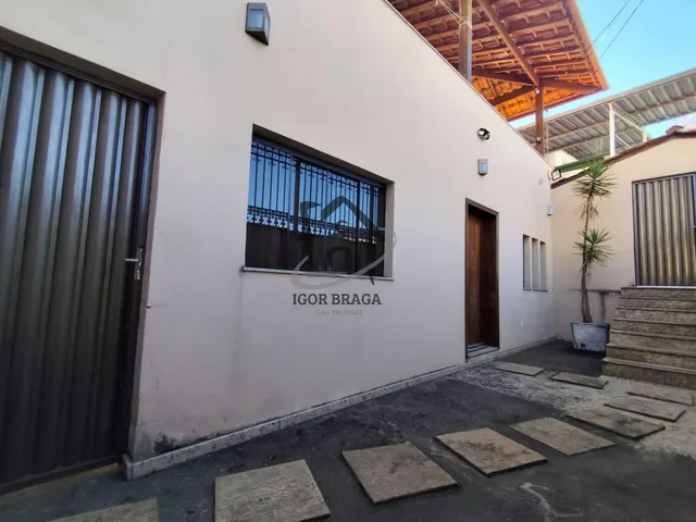 Imagem 3: Casa para Venda em Juiz de Fora, Bairu, 3 dormitórios, 1 suíte, 3 banheiros, 3 vagas