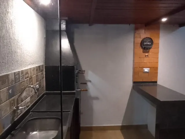 Imagem 11: Casa para Venda em Juiz de Fora, Serra D`Água, 3 dormitórios, 1 banheiro, 1 vaga