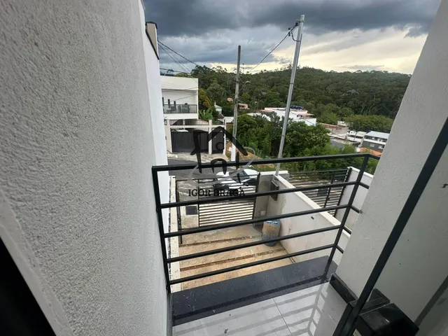 Imagem 4: Casa para Venda em Juiz de Fora, São Pedro, 2 dormitórios, 1 banheiro, 1 vaga