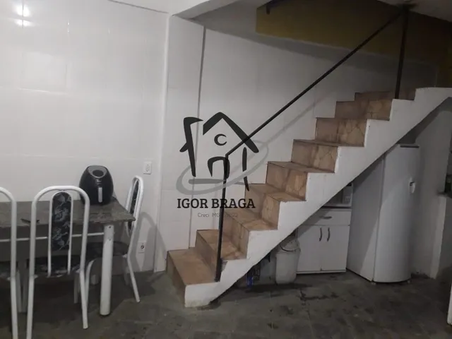 Imagem 7: Casa para Venda em Juiz de Fora, Jóquei Clube, 2 dormitórios, 2 suítes, 3 banheiros