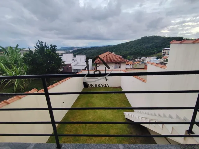 Imagem 8: Casa para Venda em Juiz de Fora, Parque Independência, 2 dormitórios, 1 suíte, 3