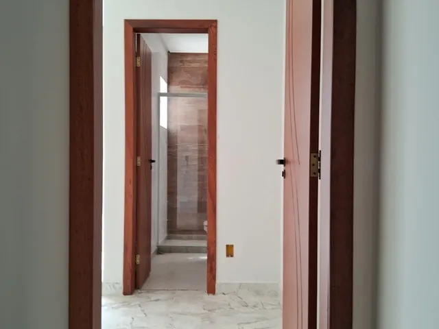 Imagem 9: Imperdível oportunidade de adquirir sua nova casa na Enseada de Jacaraípe, Serra-ES!