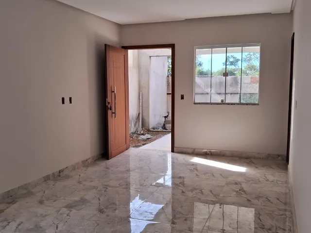 Imagem 7: Imperdível oportunidade de adquirir sua nova casa na Enseada de Jacaraípe, Serra-ES!
