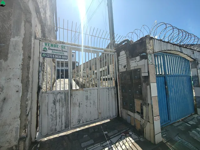 Imagem 9: Casa à venda em Serra-ES: 8 quartos, 1 suíte, 5 salas, 7 banheiros e 5 vagas de garagem