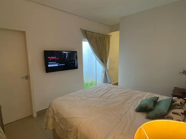 Imagem 5: Casa Santa Rosa, Venda, 100 m², 3 quartos (1 suíte master com closet e jardim de