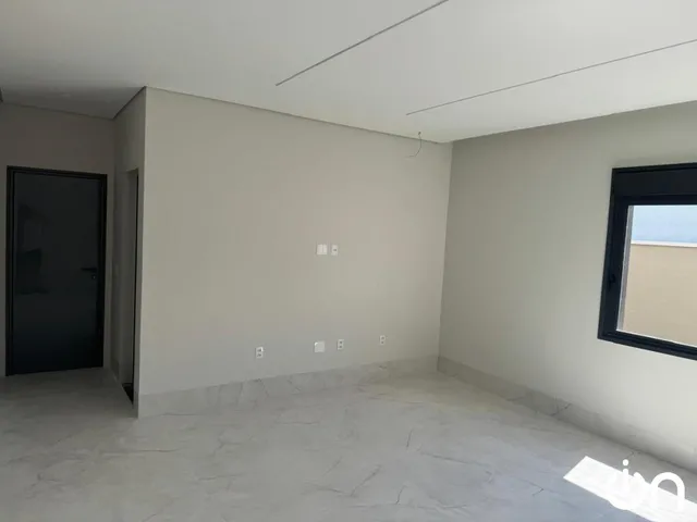 Imagem 10: Condomínio Residencial Villa Jardim, Casa à Venda, 235m², 3 suítes, acabamento