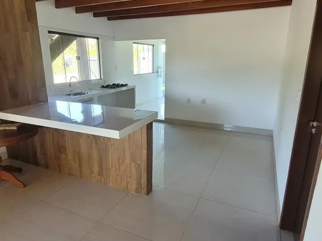Imagem 16: Sobrado com 3 Quartos, Energia Solar e Varanda Gourmet à Venda – Próximo à Pousada