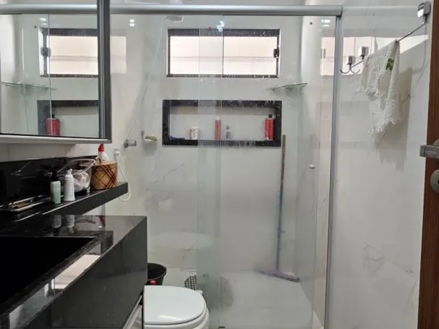 Imagem 4: Venda - Casa residencial - 3 quartos sendo 1 suíte com móveis planejados - Centro-Norte
