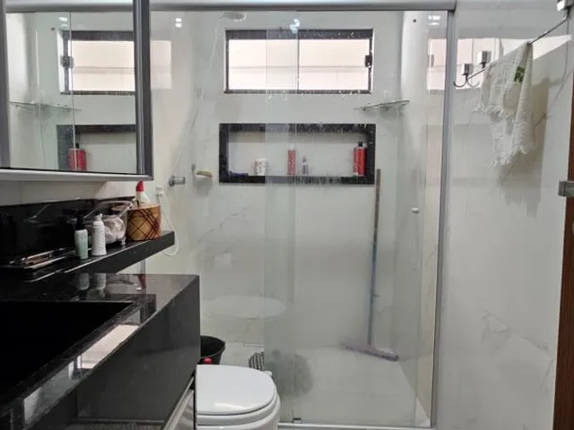 Imagem 8: Venda - Casa residencial - 3 quartos sendo 1 suíte com móveis planejados - Centro-Norte
