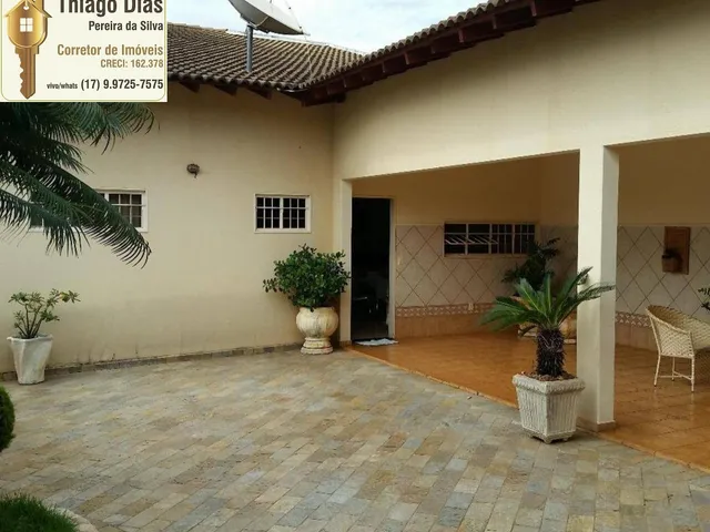Imagem 2: 0 Casa com 4 dormitórios