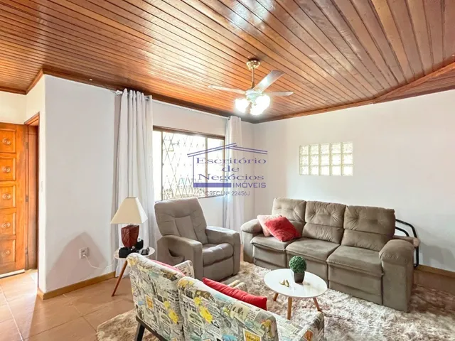 Imagem 5: Casa à venda em Porto Alegre-RS, bairro Vila Nova: 2 quartos, sala, banheiro, garagem