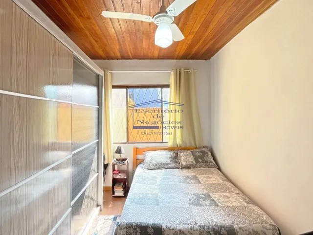 Imagem 2: Casa à venda em Porto Alegre-RS, bairro Vila Nova: 2 quartos, sala, banheiro, garagem