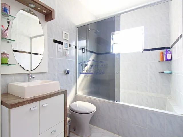 Imagem 10: Casa à venda em Porto Alegre-RS, bairro Vila Nova: 2 quartos, sala, banheiro, garagem