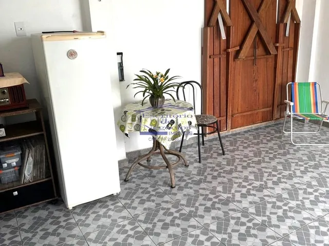 Imagem 12: Casa à venda em Porto Alegre-RS no bairro Cavalhada: 3 quartos, 1 suíte, 4 salas, 4