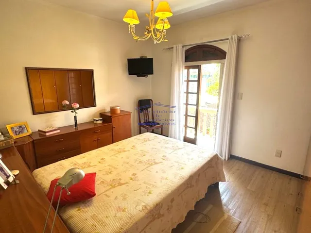 Imagem 15: Casa à venda em Porto Alegre-RS no bairro Cavalhada: 3 quartos, 1 suíte, 4 salas, 4