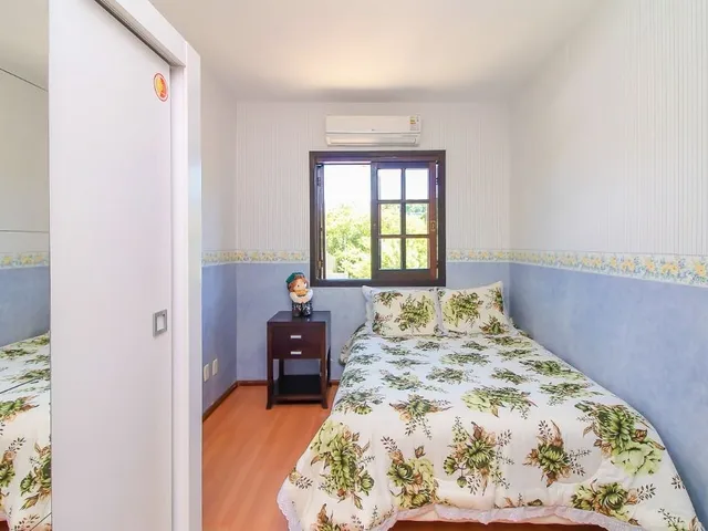 Imagem 14: Maravilhosa casa à venda em Porto Alegre-RS, bairro Cavalhada, 3 quartos, 1 suíte, 6