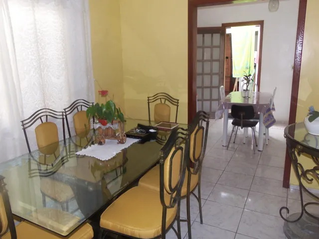 Imagem 12: Imóvel de alto padrão na Cavalhada: casa com 3 quartos, 2 suítes, 3 banheiros, 4 vagas