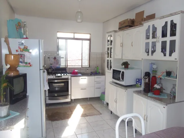 Imagem 15: Imóvel de alto padrão na Cavalhada: casa com 3 quartos, 2 suítes, 3 banheiros, 4 vagas