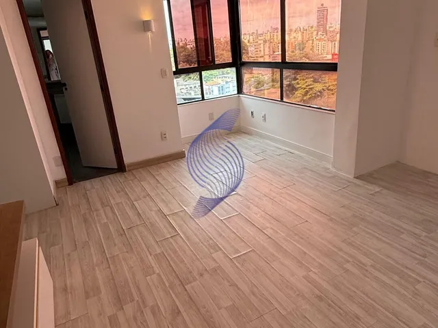 Imagem 7: VENDO COBERTURA 380 M² | 03 QUARTOS | EDIFÍCIO ÁGUA MARINHA | RIO VERMELHO