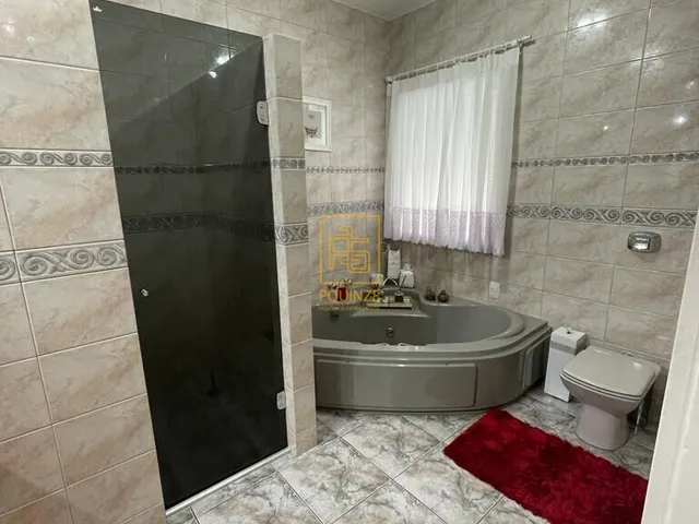 Imagem 7: Belíssima casa de Alto Padrão no centro de Rodeio