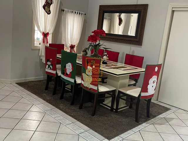 Imagem 6: Belíssima casa de Alto Padrão no centro de Rodeio