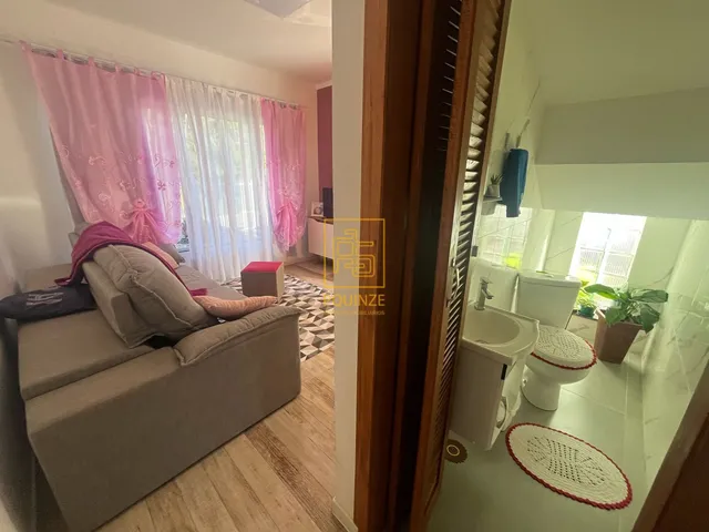 Imagem 10: Sobrado com espaço extra e fácil acesso ao Centro de Timbó