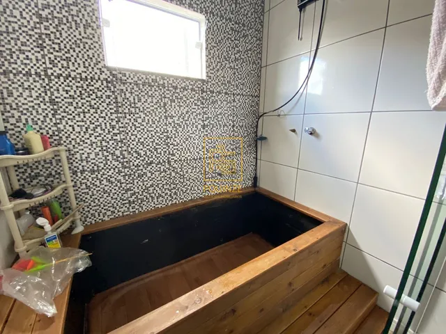Imagem 12: Casa de alto padrão com ponto comercial