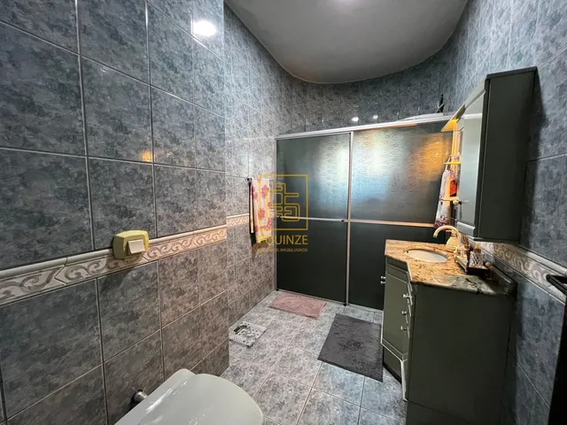 Imagem 12: Espaçosa casa de esquina no bairro Quintino