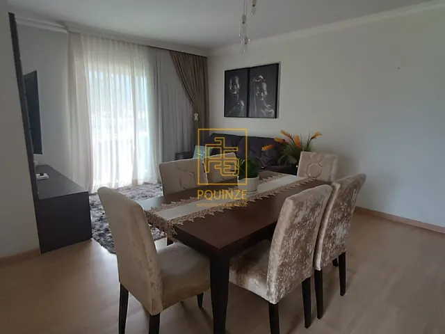 Imagem 2: Apartamento semi mobiliado no coração de Rodeio