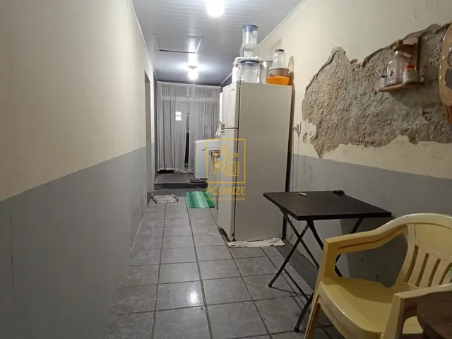 Imagem 8: EXCLUSIVIDADE - Casa com amplo quintal no bairro Pomeranos