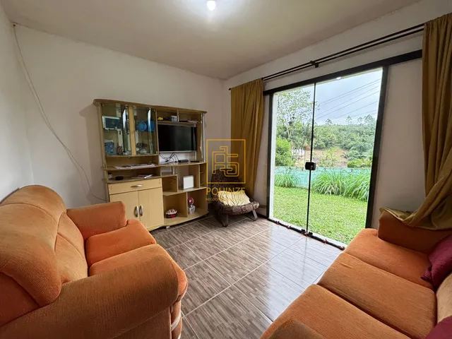 Imagem: Casa aconchegante em Rodeio, perfeita para