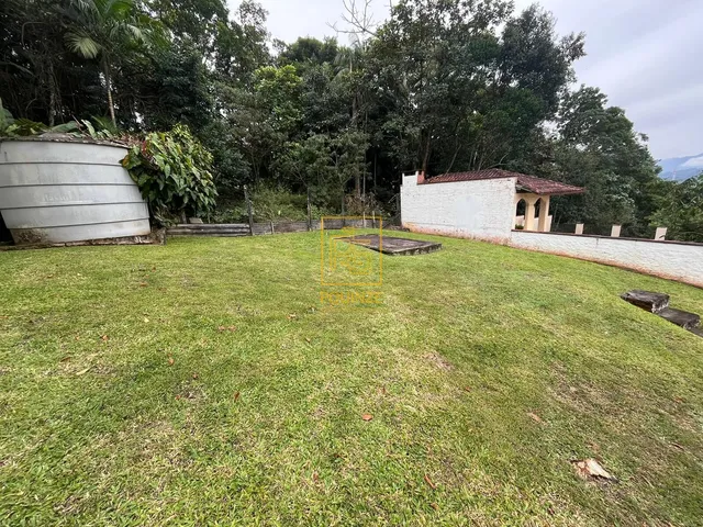 Imagem 4: Casa mista no bairro das Capitais