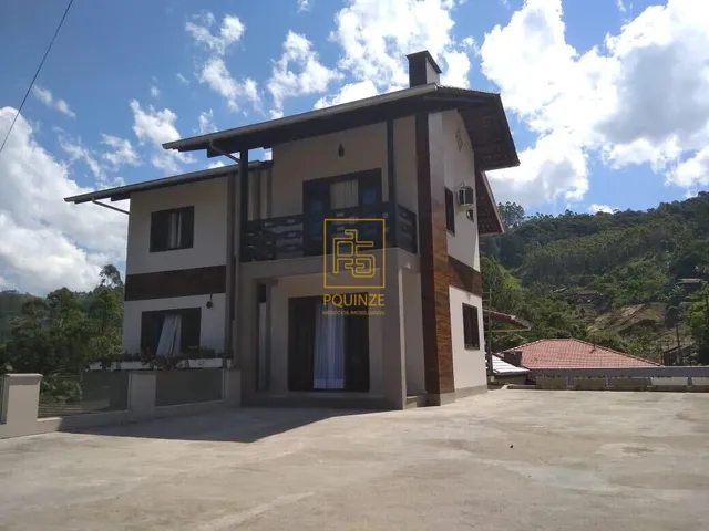 Imagem: Linda casa de alto padrão - Benedito Novo